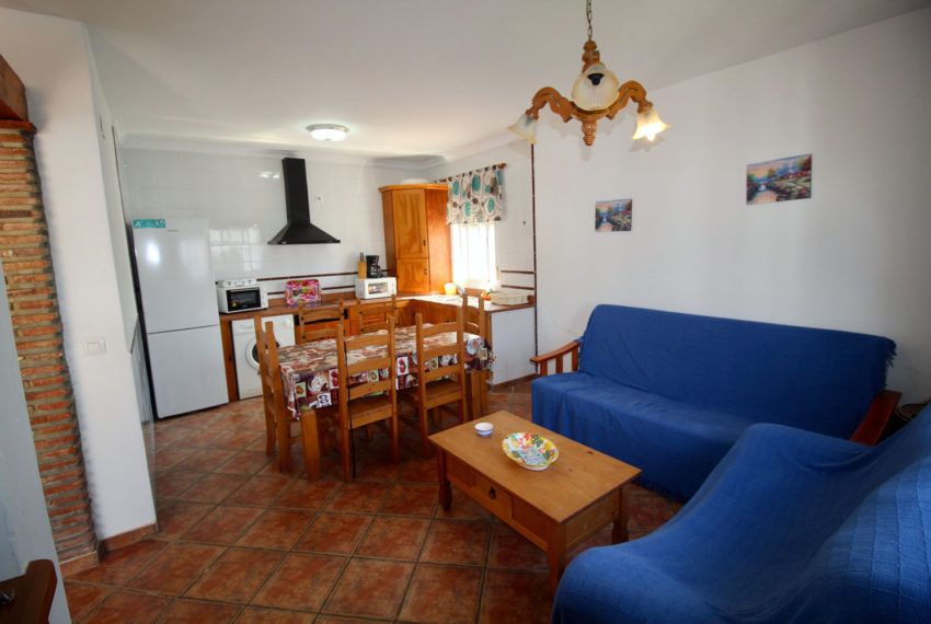 Casa Ana - holiday house in Conil de la Frontera for rent - living room - dining area - kitchen