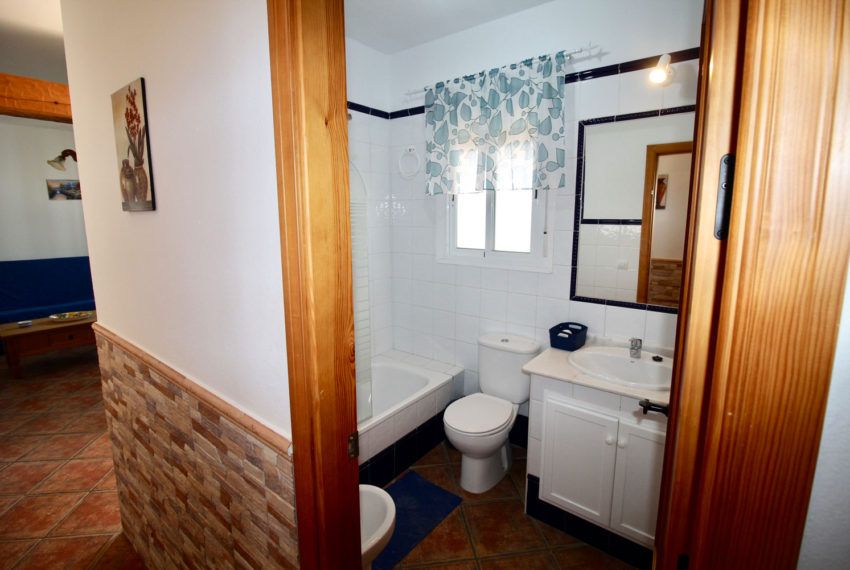 Casa Ana - holiday house in Conil de la Frontera for rent - bathroom