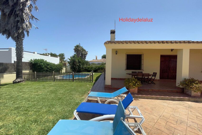 Media Luna - Holiday house in Dehesa de la Villa for rent - pool - garden - house