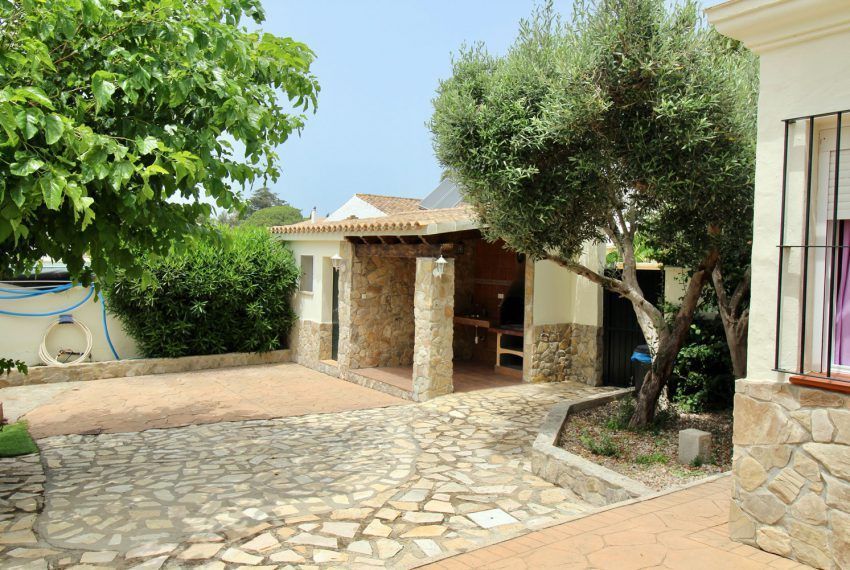 Casa Euchenia - Holiday house in Fuente del Gallo for rent - Conil de la Frontera - barbecue place