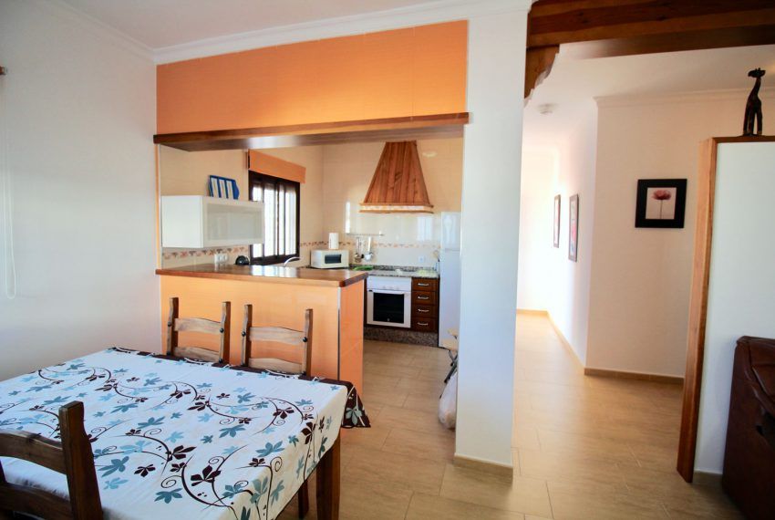 Casa Palillero Luz - Holiday house in Fuente del Gallo for rent - dining area - kitchen