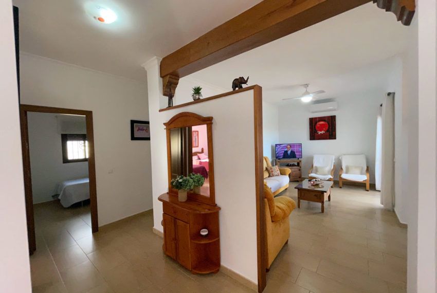 Casa Palillero Luz - Holiday house in Fuente del Gallo for rent - corridor - living room