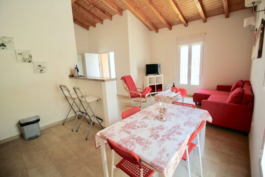 Casa Palillero Sol - Holiday house in Fuente del Gallo for rent - living room - dining area