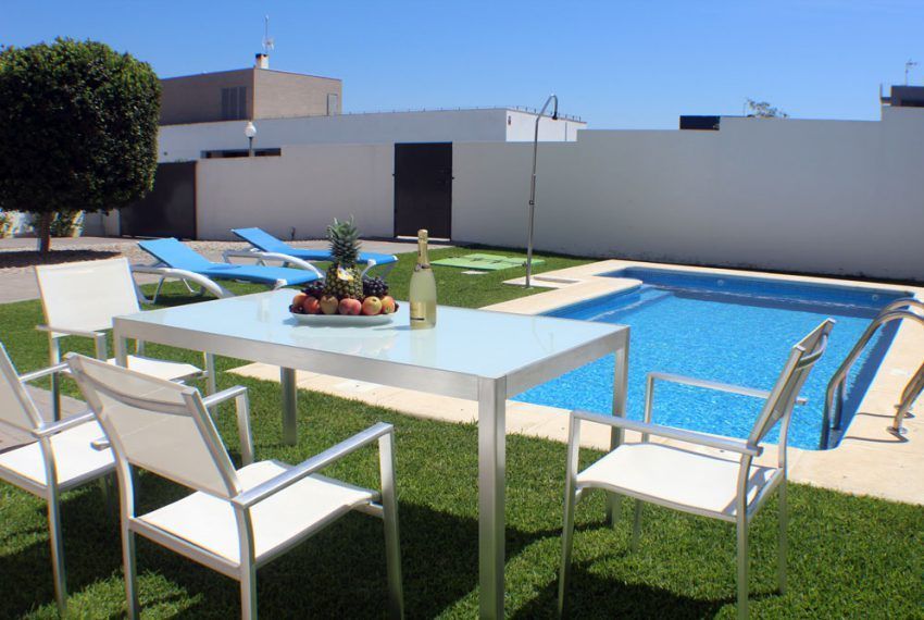 Villa Toledo - Holiday house in Fuente del Gallo for rent - pool - garden