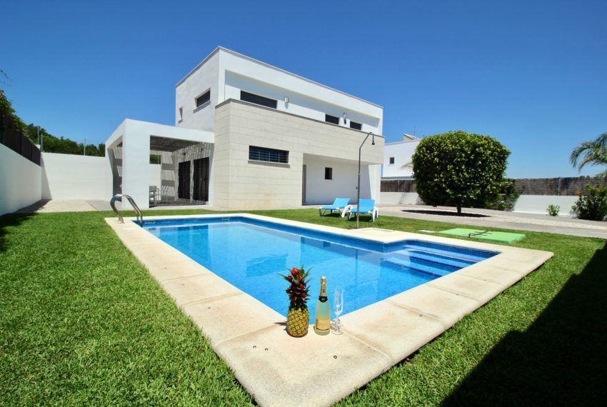 Villa Toledo - Holiday house in Fuente del Gallo for rent - house - pool