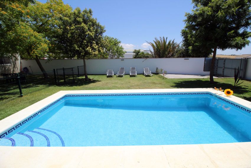 Casa Elvira - Holiday house in Mayorazgo-Conil de la Frontera for rent - pool area