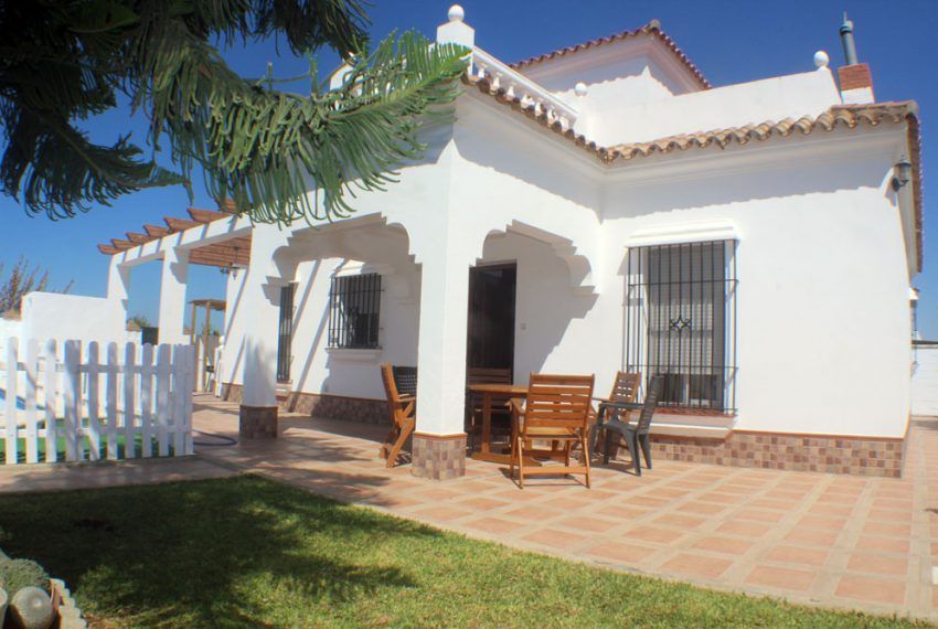 Villa Roma - Holiday house in Roche Viejo for rent - terrace