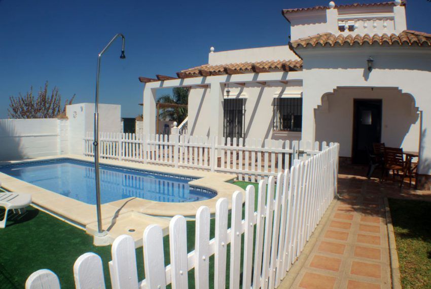 Villa Roma - Holiday house in Roche Viejo for rent - house - pool