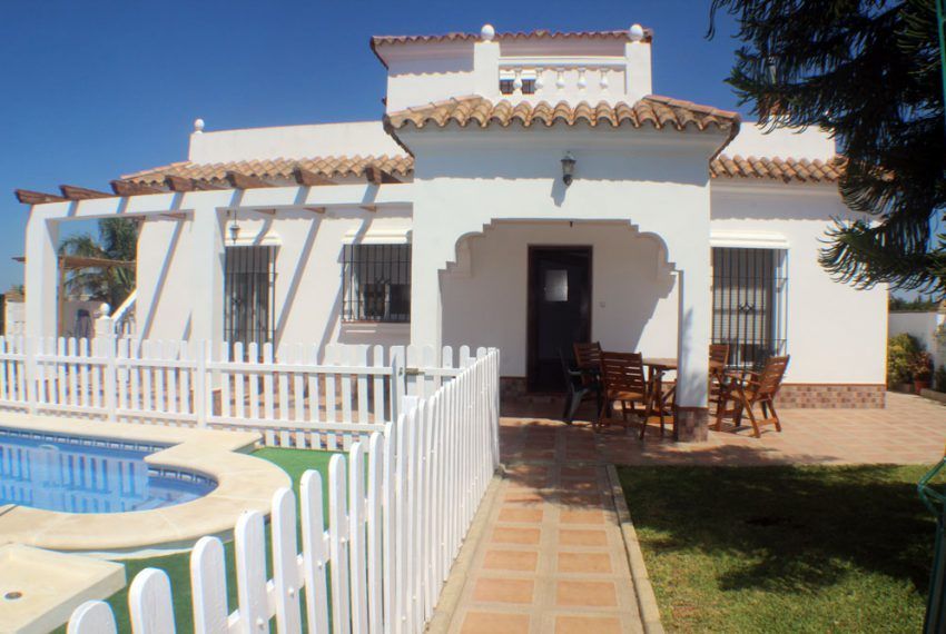 Villa Roma - Holiday house in Roche Viejo for rent - entrance