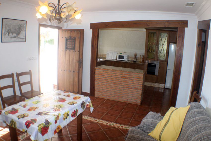 Villa Roma - Holiday house in Roche Viejo for rent - living room - dining area - kitchen