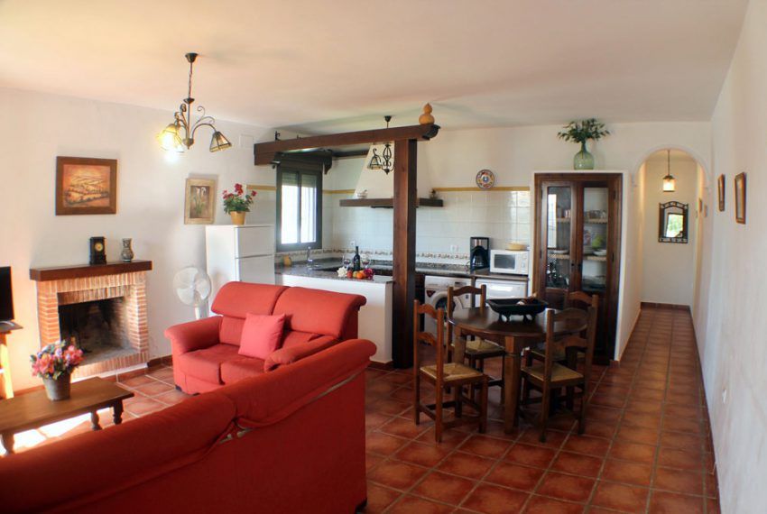 Casa Villa Nueva No.1 - Holiday house in El Colorado for rent - living room - kitchen