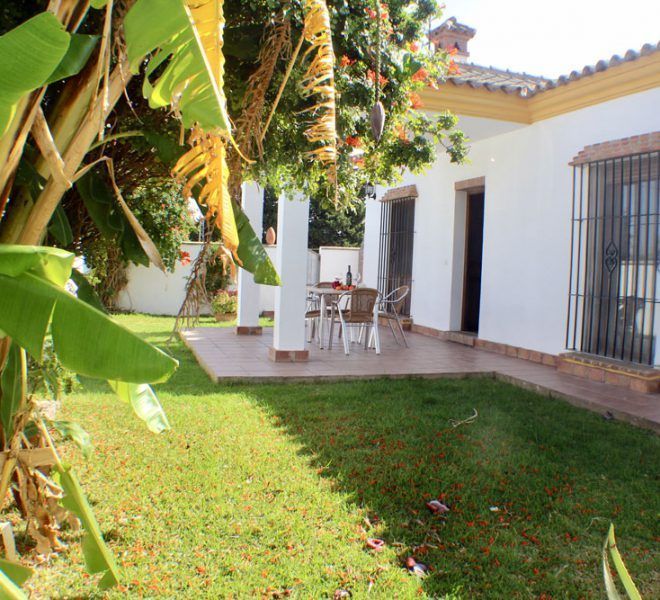 Casa Villa Nueva No.4 - vacation house in El Colorado for rent - terrace - garden - house - Ferienhäuser mieten - Chalet en Conil alquiler - vacation house