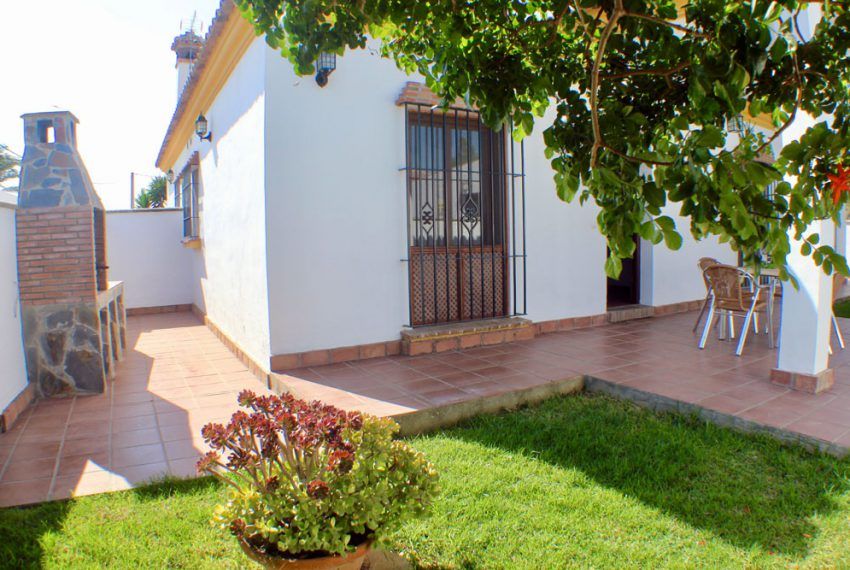 Casa Villa Nueva No.4 - vacation house in El Colorado for rent - terrace - house - barbecue area