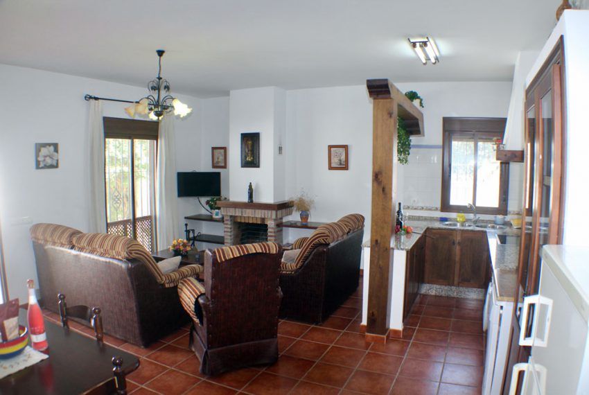 Casa Villa Nueva No.4 - vacation house in El Colorado for rent - living room - kitchen