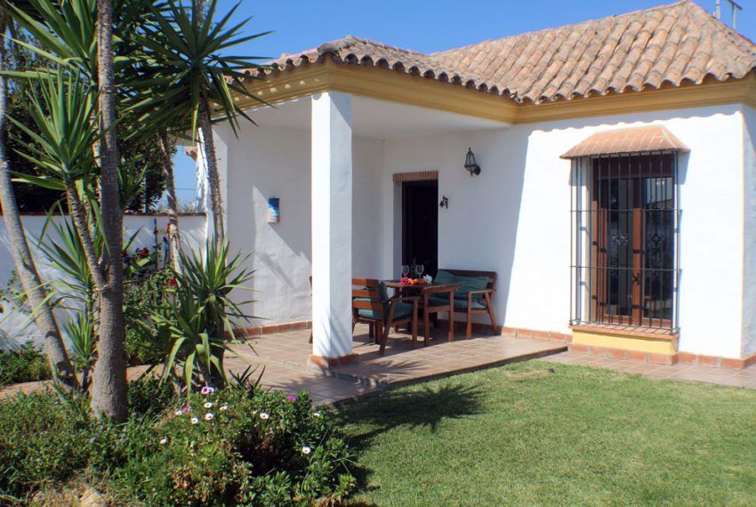 Casa Villa Nueva No.2 - Holiday house in El Colorado for rent - entrance - front porch