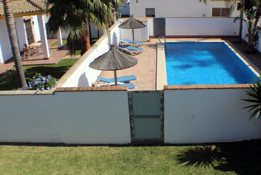 Casa Villa Nueva No 3 - Holiday house in El Colorado for rent - pool area