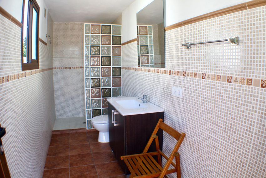 Casa Villa Nueva No.5 - Holiday house in El Colorado for rent - pool bathroom