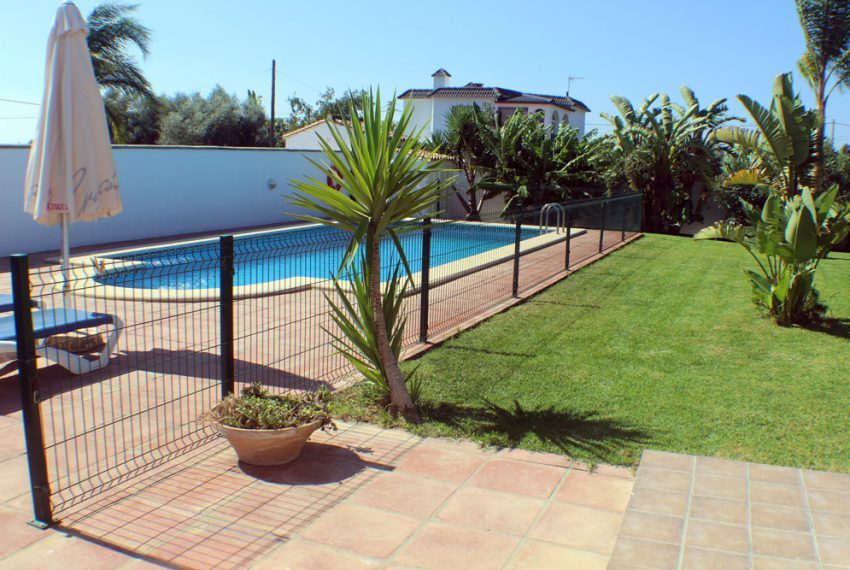 Casa Villa Nueva No.5 - Holiday house in El Colorado for rent - pool - garden