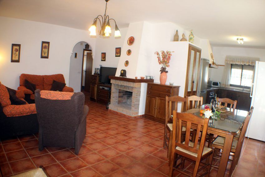 Casa Villa Nueva No.5 - Holiday house in El Colorado for rent - living room - dining area