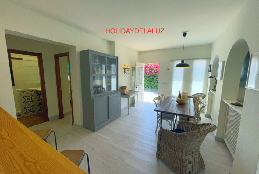 Casa Dos Mares - Holiday house in Conil de la Frontera for rent - entrance - dining area