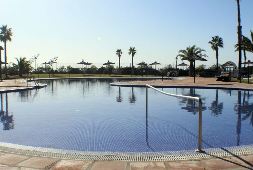 Apartment Pepe - in Zahara de los Atunes for rent - communal pool