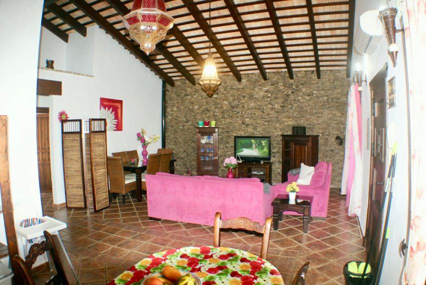 Casa Roció - Holiday home in Roche Viejo for rent - living room