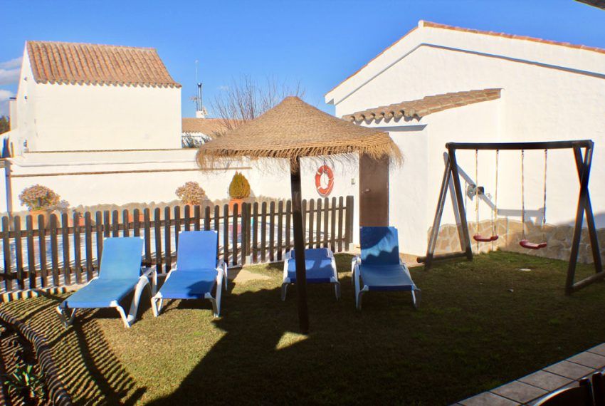 Casa Roció - Holiday home in Roche Viejo for rent - pool - garden