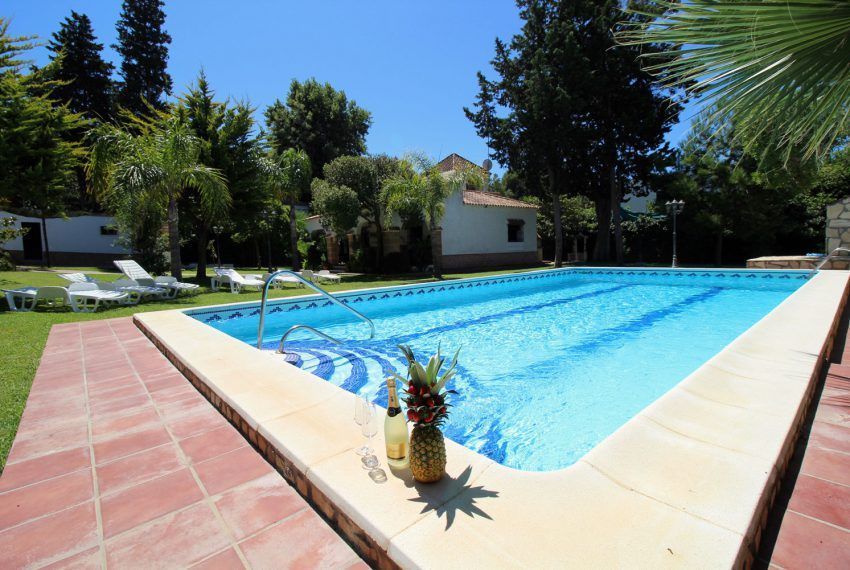 Villa Bonita - Holiday house by the sea in Fuente del Gallo for rent - pool - garden