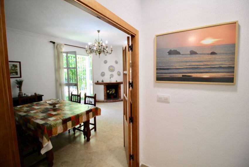 Villa Bonita - Holiday house by the sea in Fuente del Gallo for rent - living room - entrance