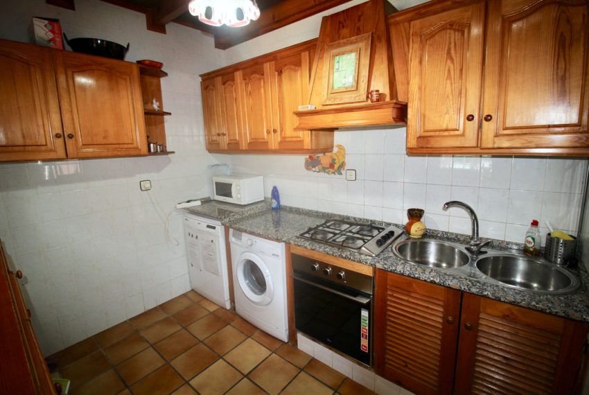 Casa Luna - holiday house in Roche Viejo for rent - kitchen