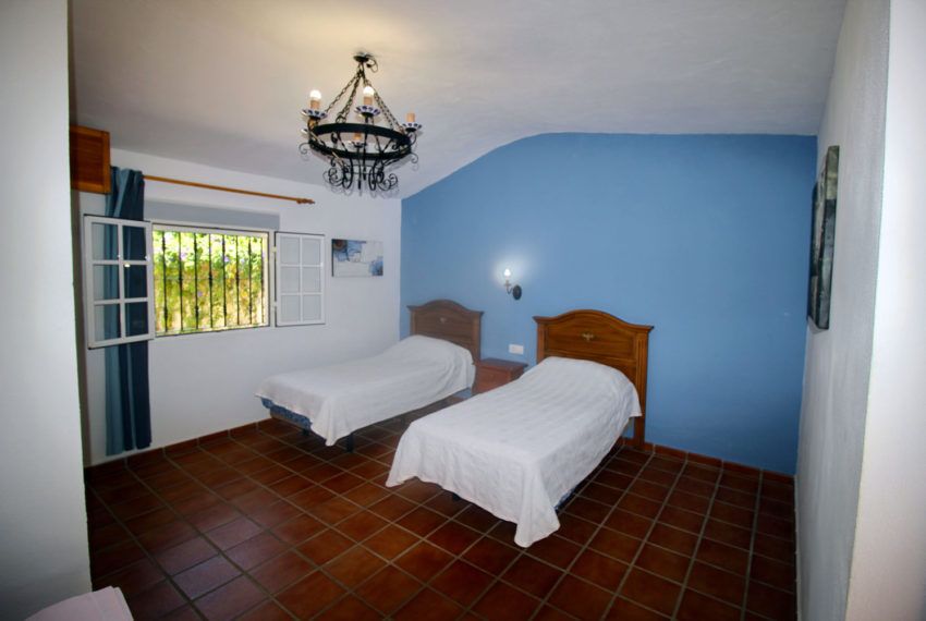 Casa Luna - holiday house in Roche Viejo for rent - guest room