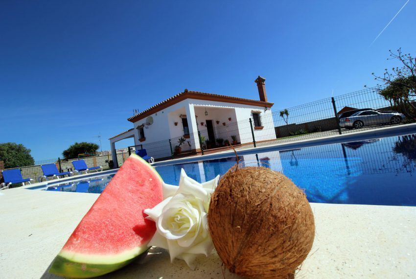 Casa Amaya - Holiday house in El Colorado for rent - pool area