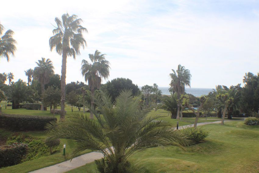 Apartment Pepe - in Zahara de los Atunes for rent - community garden