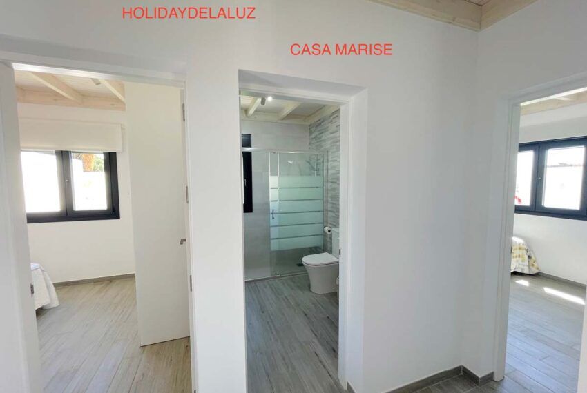 Casa Marise - Holiday house in Fuente del Gallo for rent - hallway to the bedrooms and bathroom